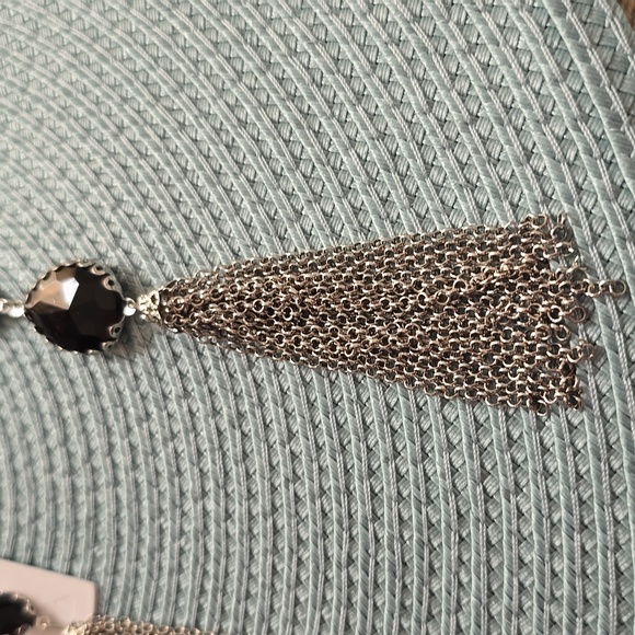 LIZ CLAIBORNE WOMEN'S FASHION JEWELRY BUNDLE OF NECKLACE AND MATCHING EARRINGS - Picture 6 of 14